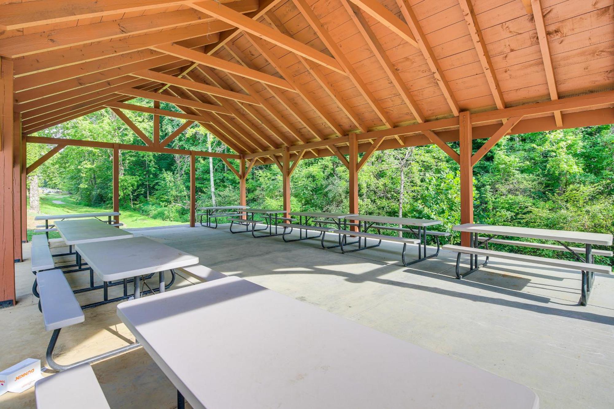 Pigeon Forge Cabin Premier Location And Hot Tub المظهر الخارجي الصورة