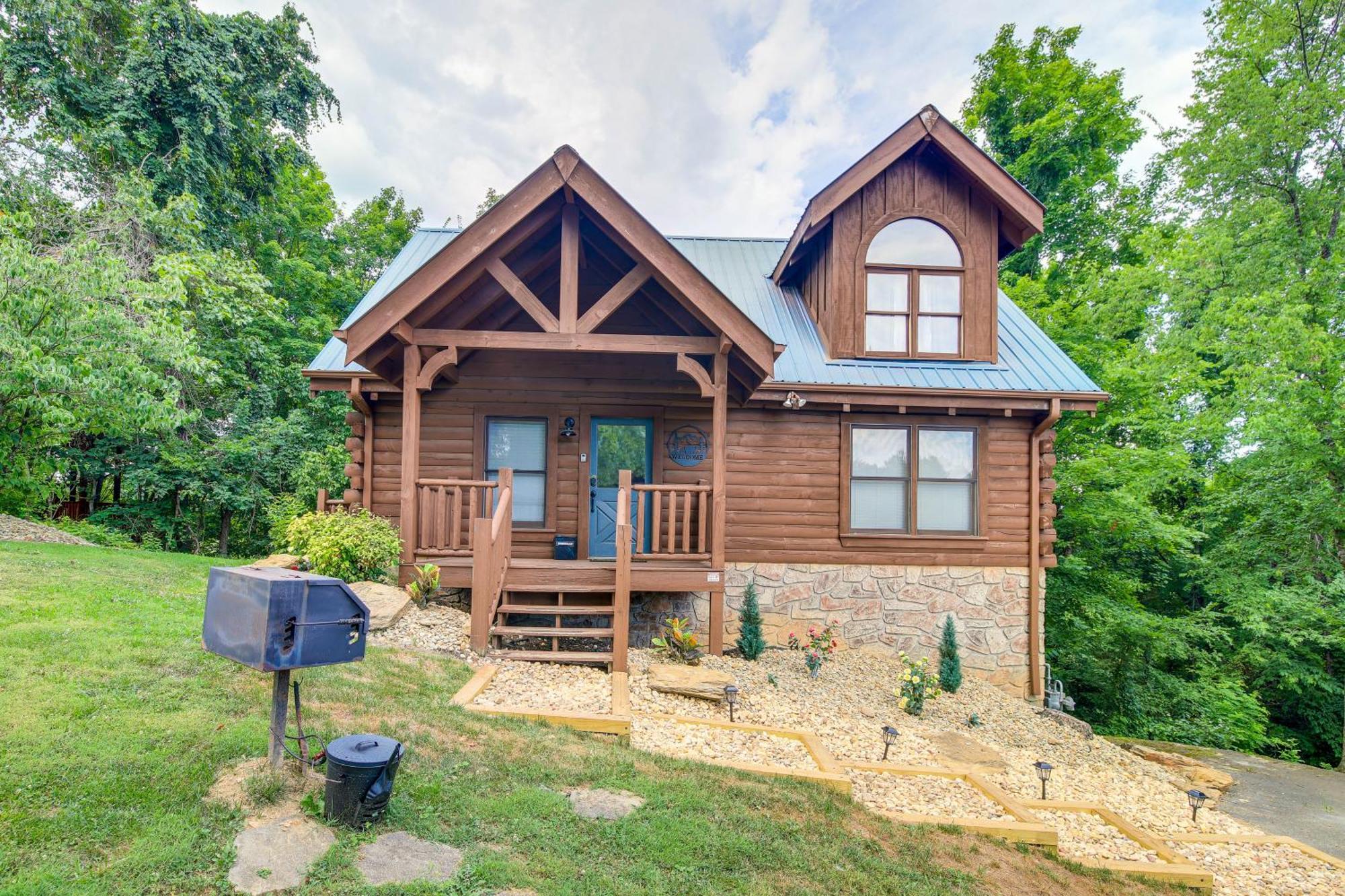 Pigeon Forge Cabin Premier Location And Hot Tub المظهر الخارجي الصورة
