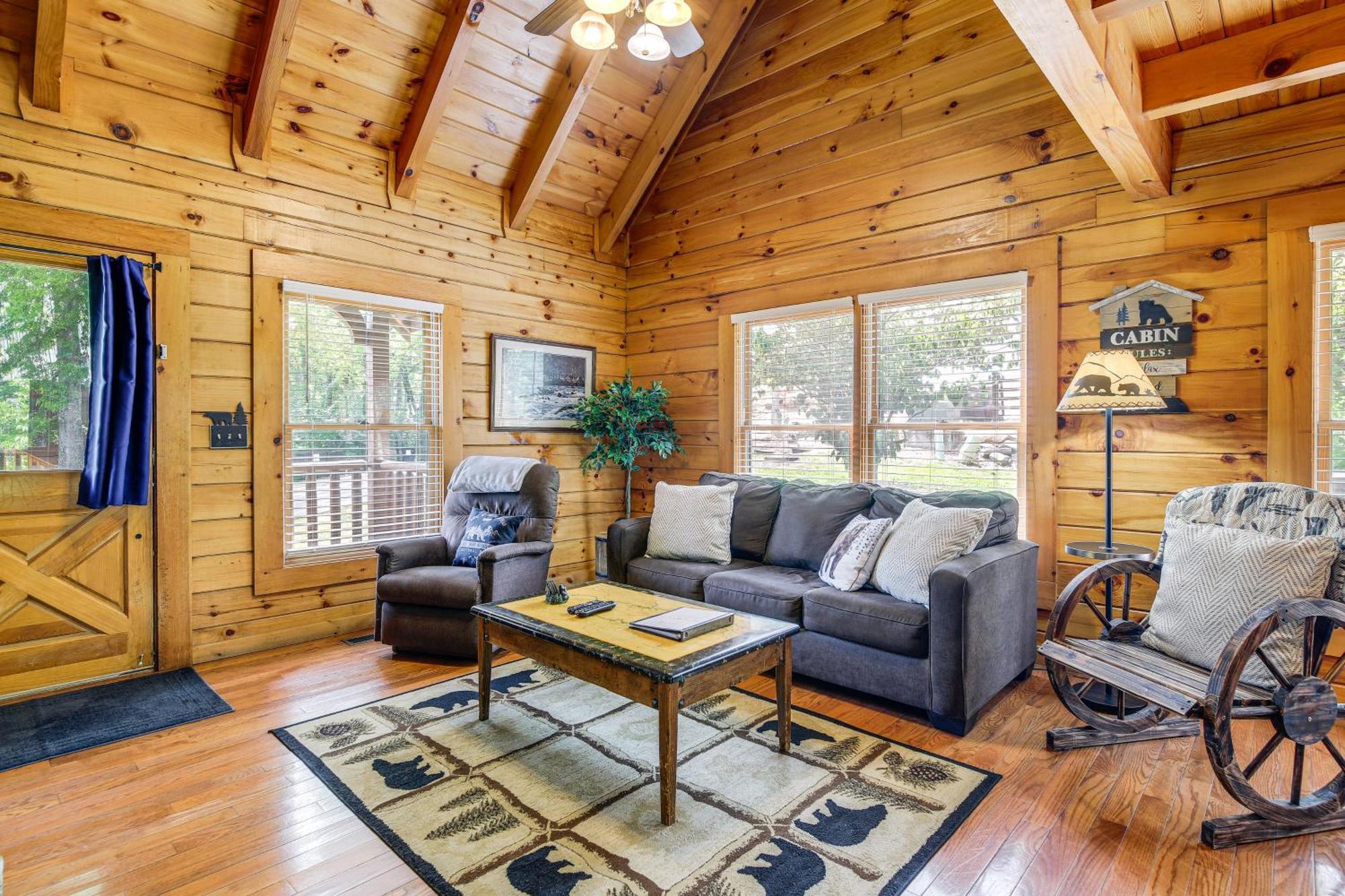 Pigeon Forge Cabin Premier Location And Hot Tub المظهر الخارجي الصورة
